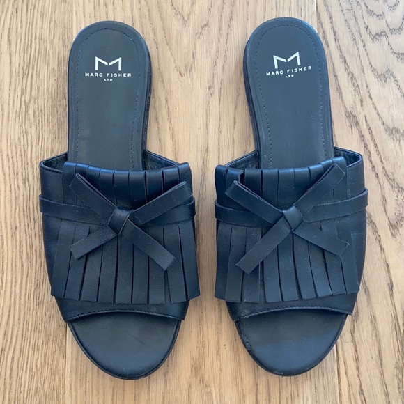 Marc Fisher Whitley Kiltie Fringe Slide Sandals - Picture 3 of 12